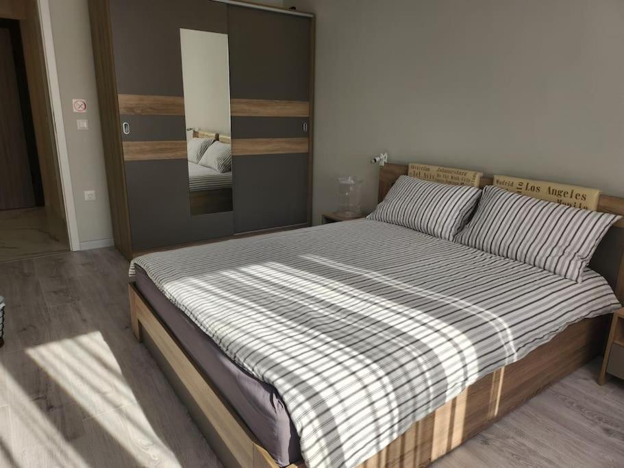 Harmony Apartment Varna Luaran gambar